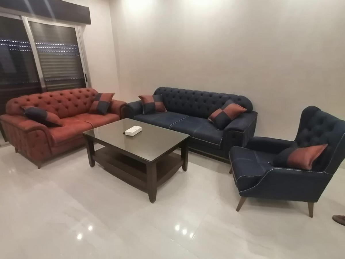 Al-Ahlam Hotel Apartments Акаба Екстер'єр фото