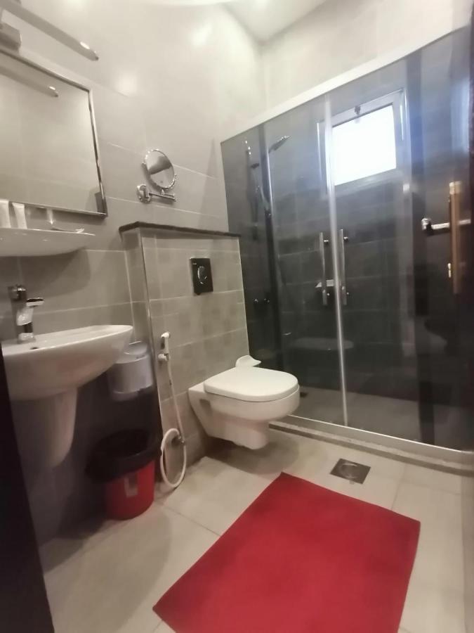 Al-Ahlam Hotel Apartments Акаба Екстер'єр фото