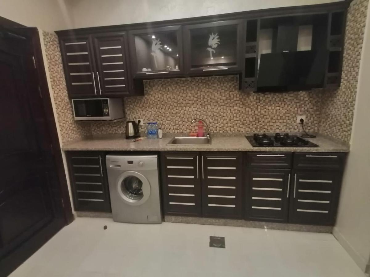 Al-Ahlam Hotel Apartments Акаба Екстер'єр фото